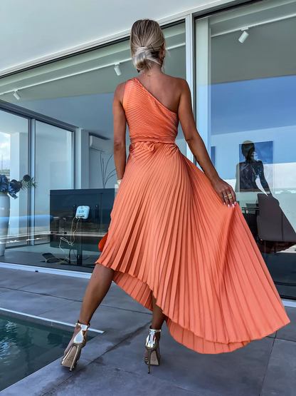Lunara - Plissiertes One-Shoulder-Midikleid