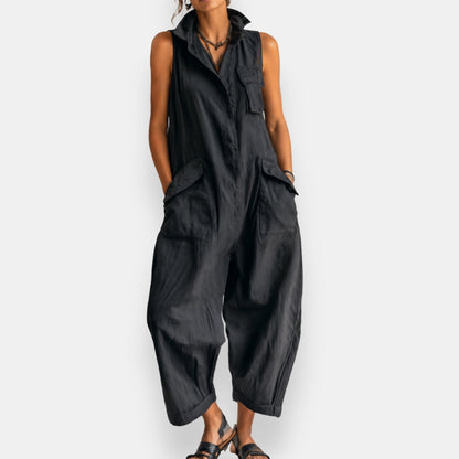 Arvella - Ärmelloser Stehkragen-Jumpsuit