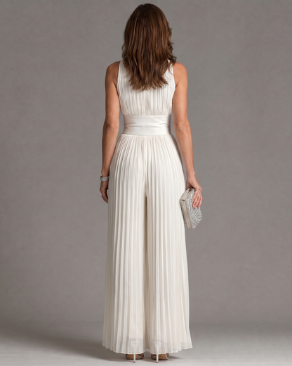 Kelley - Faltiger Halterneck Jumpsuit mit weitem Bein