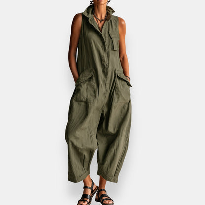 Arvella - Ärmelloser Stehkragen-Jumpsuit