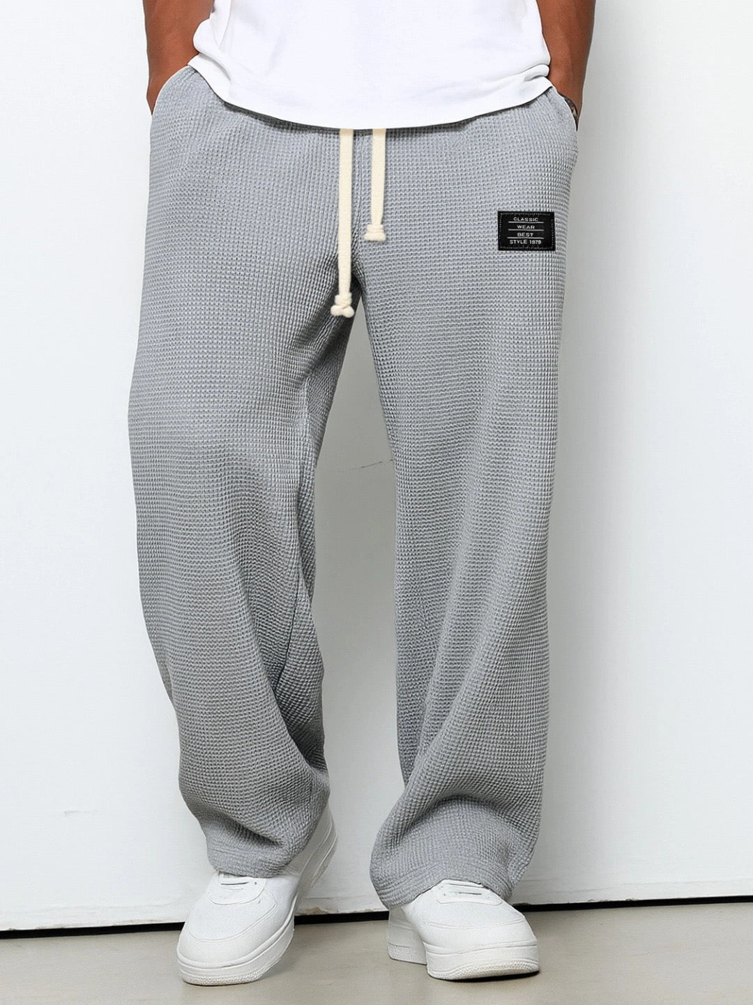 Arvon - Weitbeinige Hose mit verstellbarem Bund