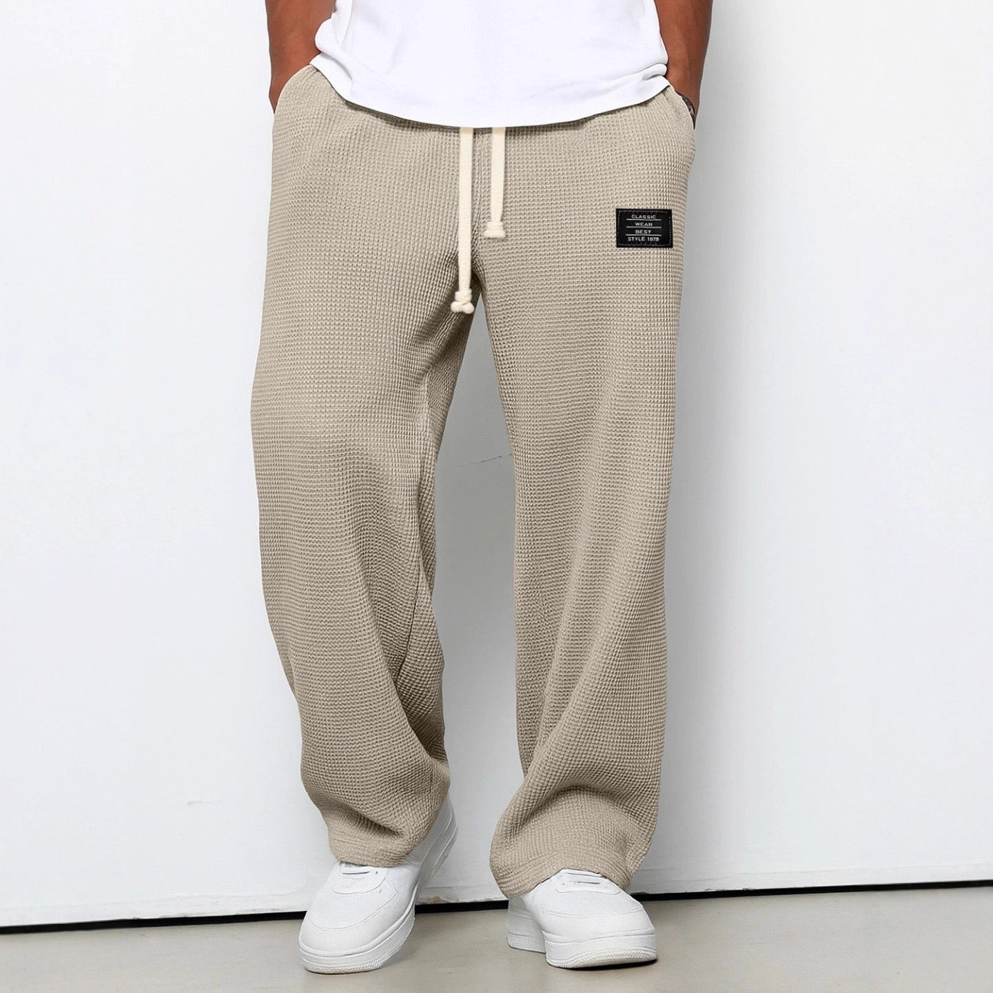 Arvon - Weitbeinige Hose mit verstellbarem Bund