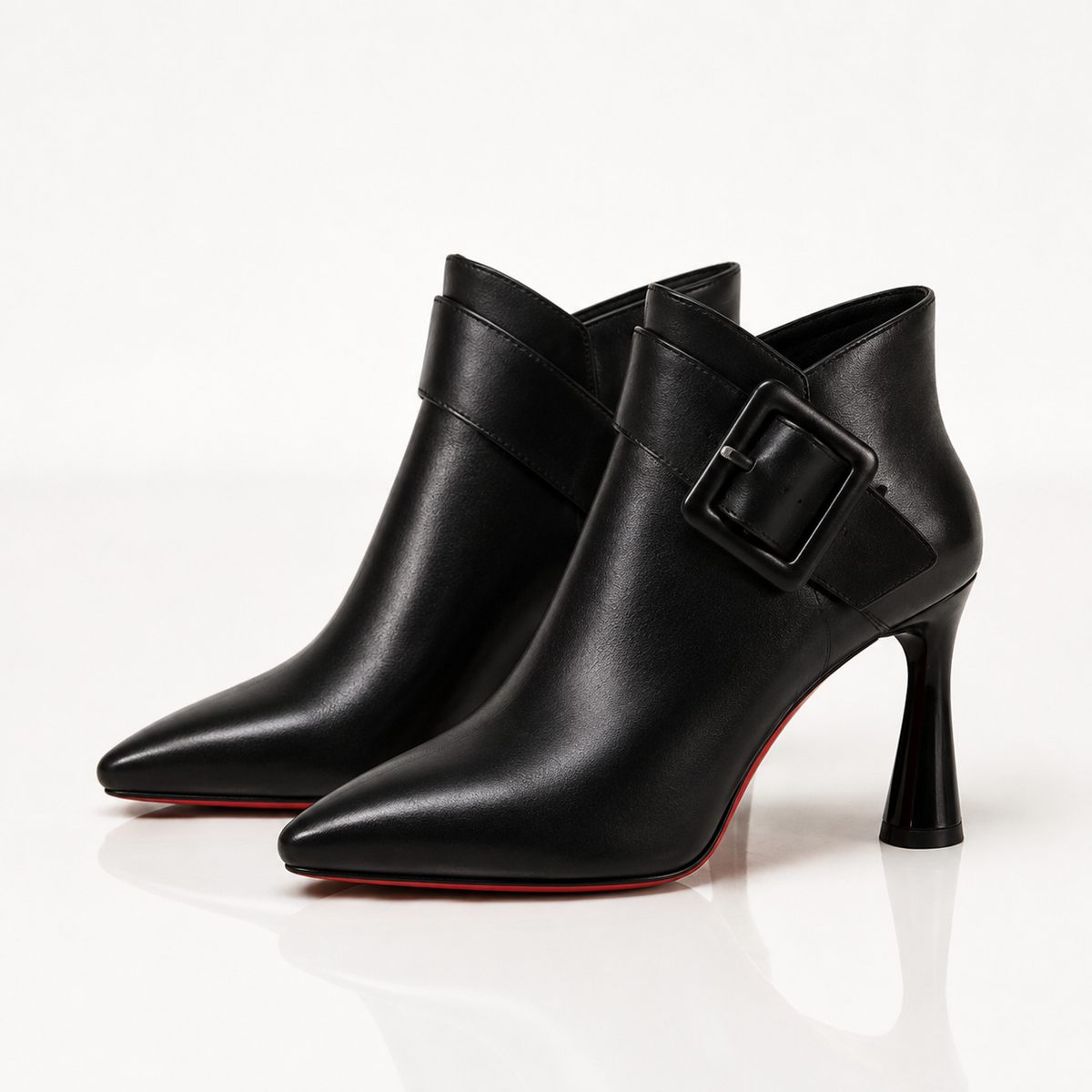 Alira - Leder-Stiefeletten mit Zierschnalle