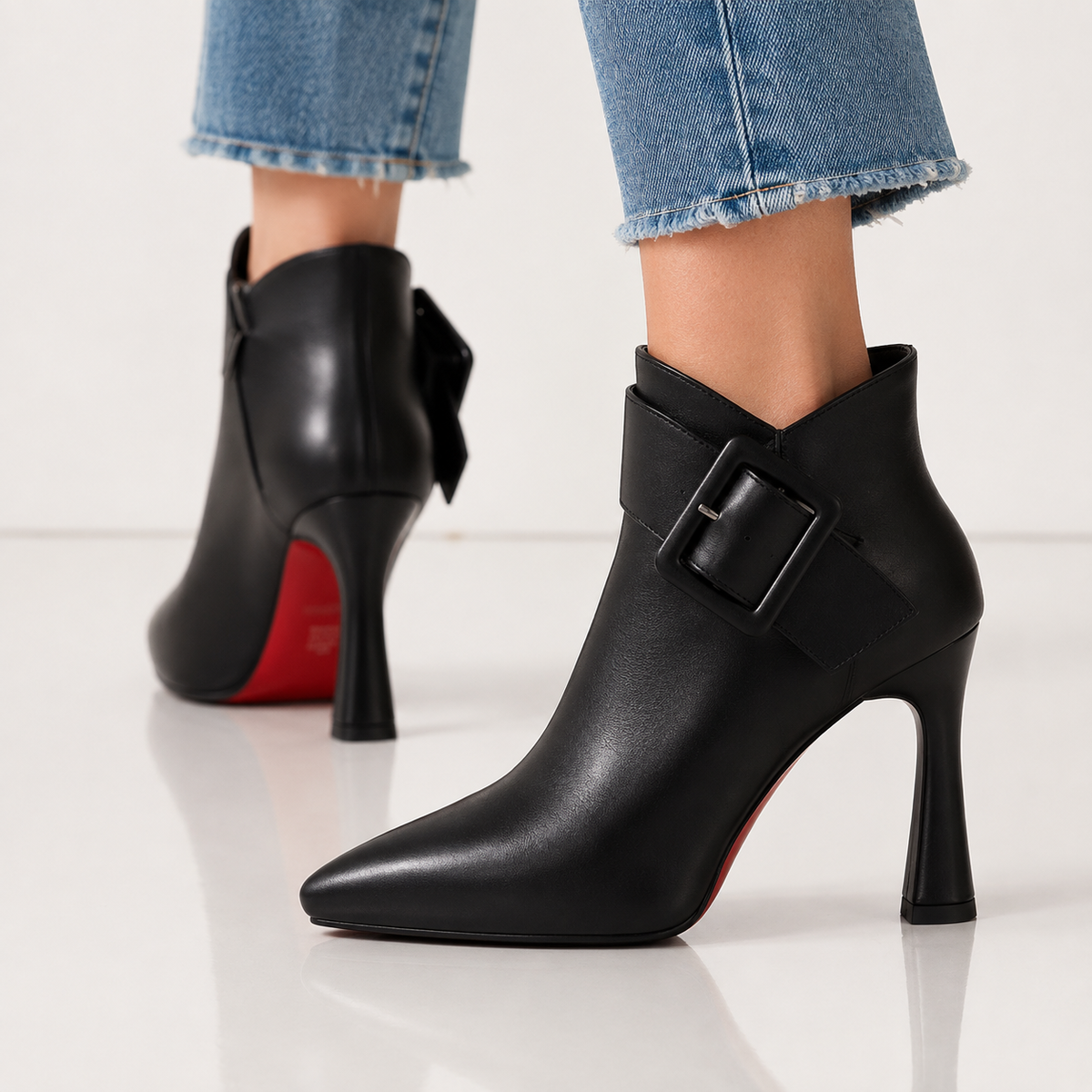 Alira - Leder-Stiefeletten mit Zierschnalle