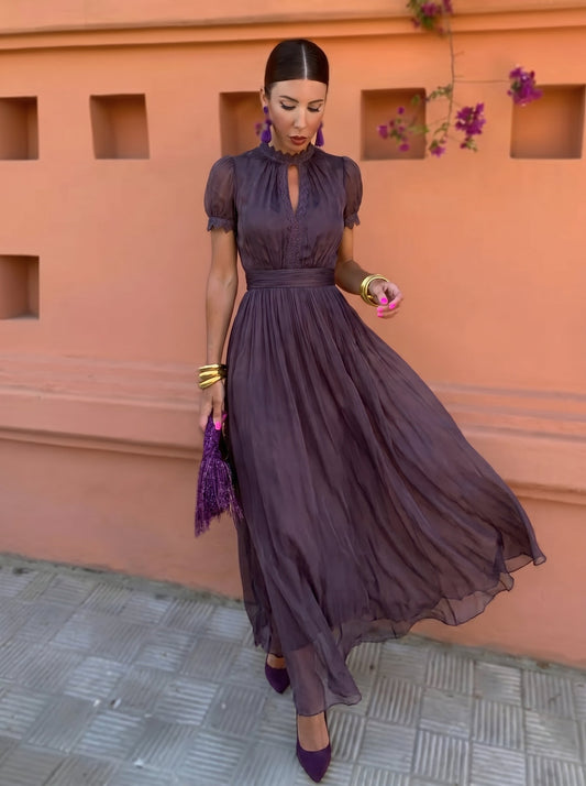 Colleen - Hochgeschlossenes Chiffon-Maxikleid