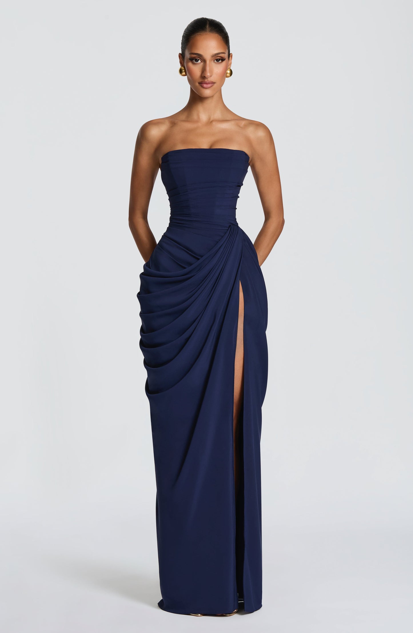 Hannah - Drapiertes Maxikleid mit hohem Schlitz