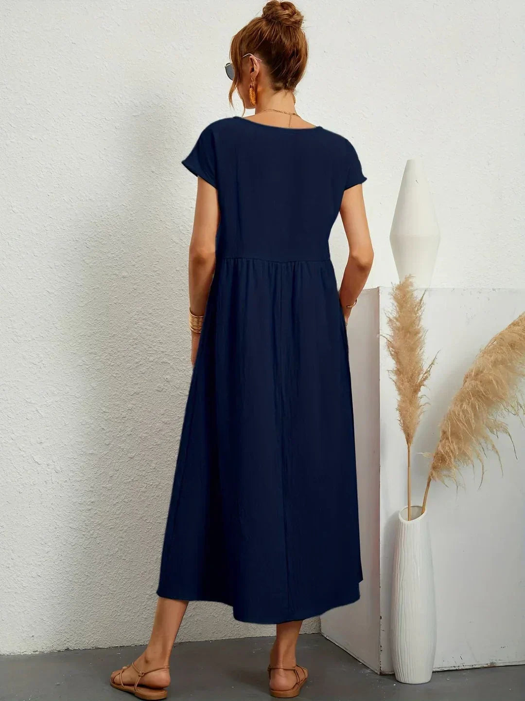 Glenna - Fließendes Midi-Kleid