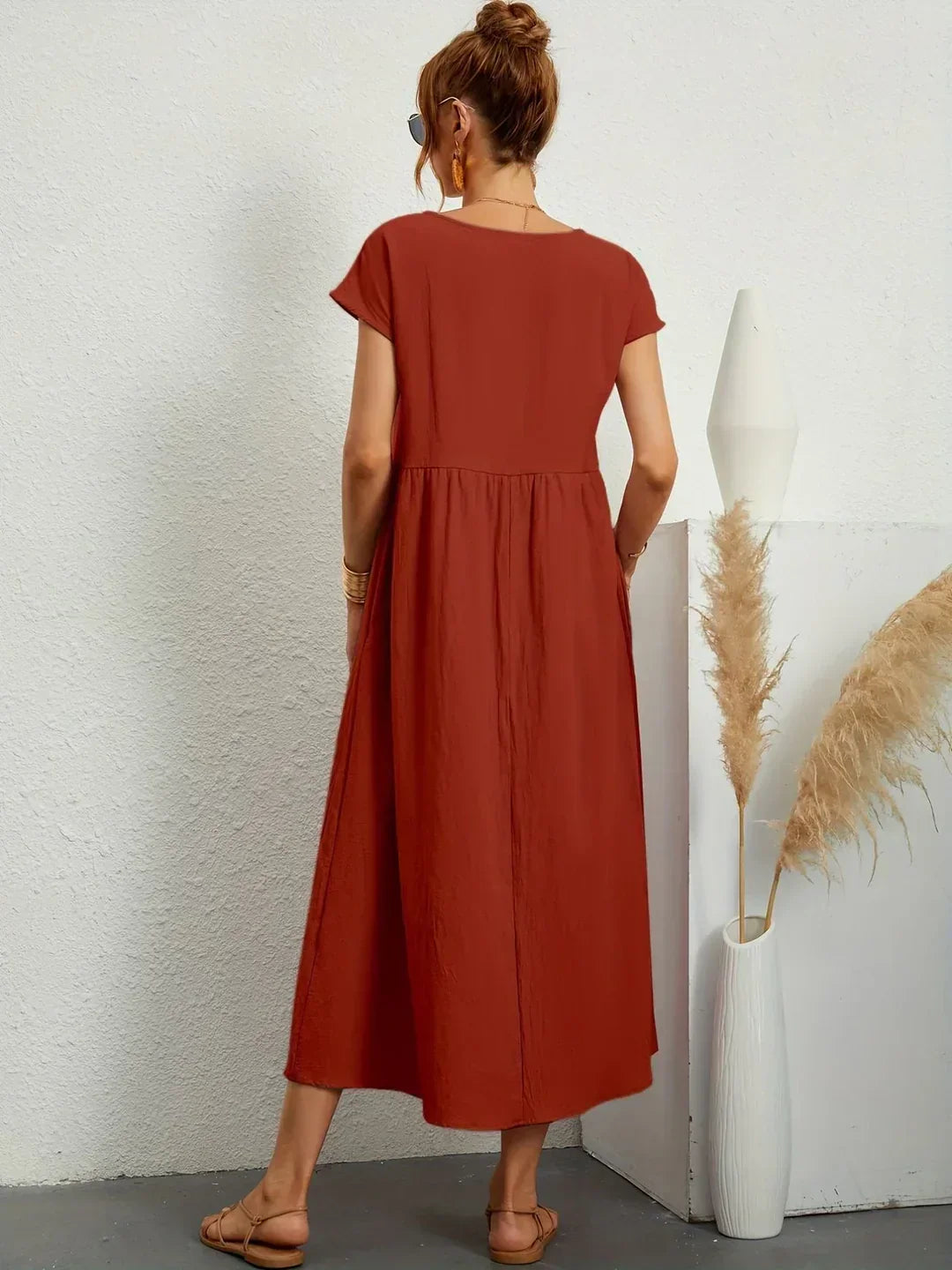 Glenna - Fließendes Midi-Kleid