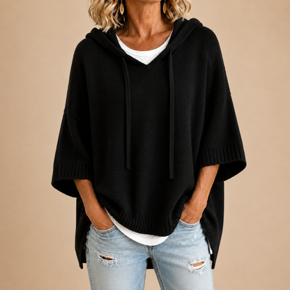 Ofelia - Kapuzen-Strickponcho mit 3/4-Ärmeln