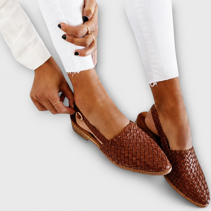 Simone - Geflochtene Slingback-Mokassins