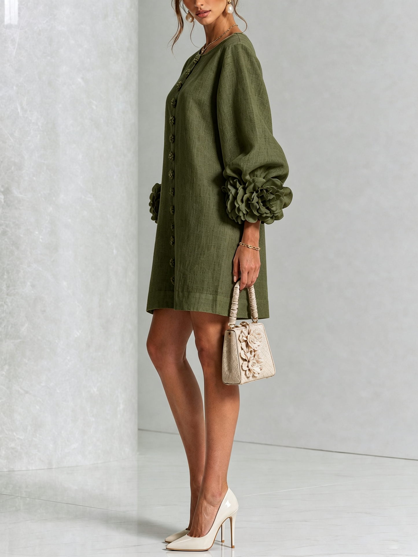 Silvia - Mini-Hemdblusenkleid mit Rosettenmanschetten