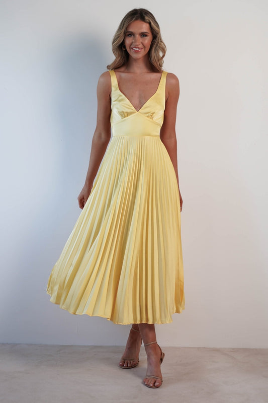 Veloria - Fließendes Plissee-Maxikleid