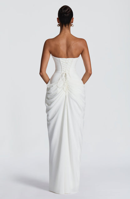 Lunara - Drapiertes Maxikleid mit hohem Schlitz