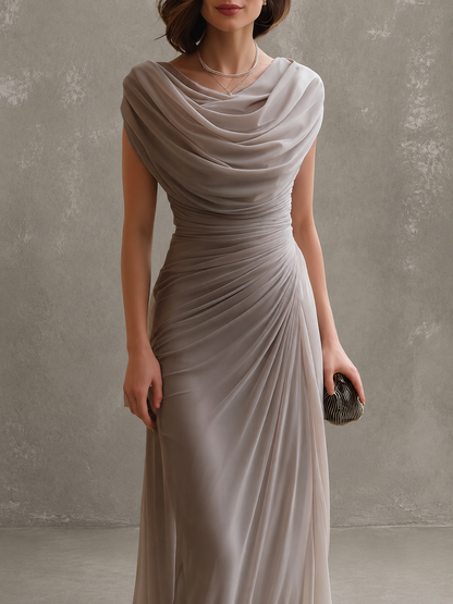 Jilliann - Ärmelloses drapiertes Maxikleid